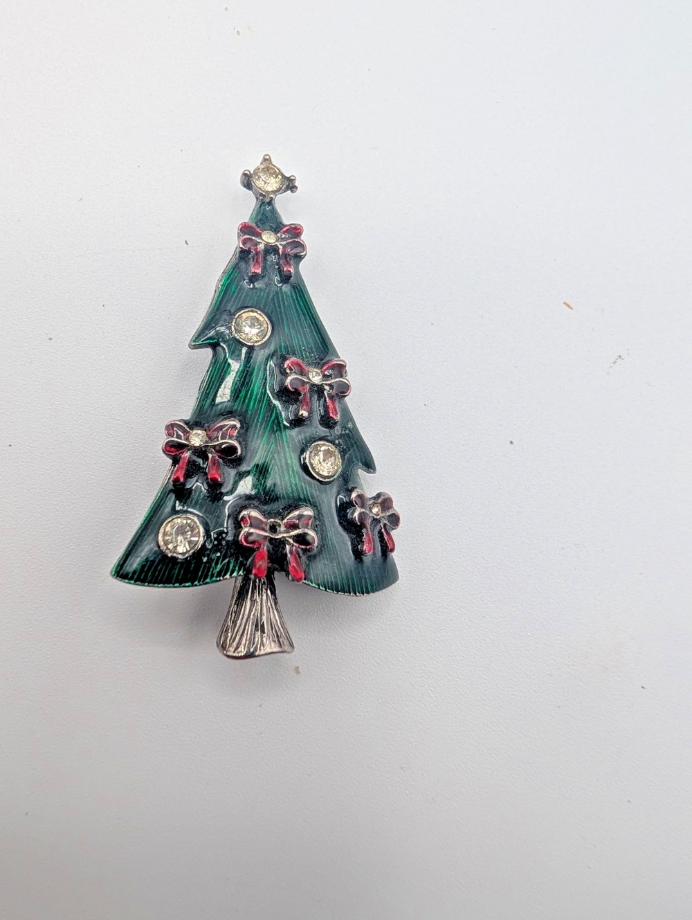 Vintage Christmas Tree Holiday Brooch Pin Enamel Rhinestone